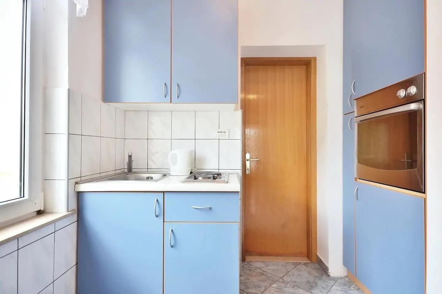Apartment Toma โอมิช ภายนอก รูปภาพ