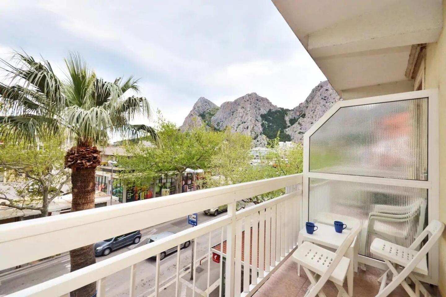Apartment Toma โอมิช ภายนอก รูปภาพ