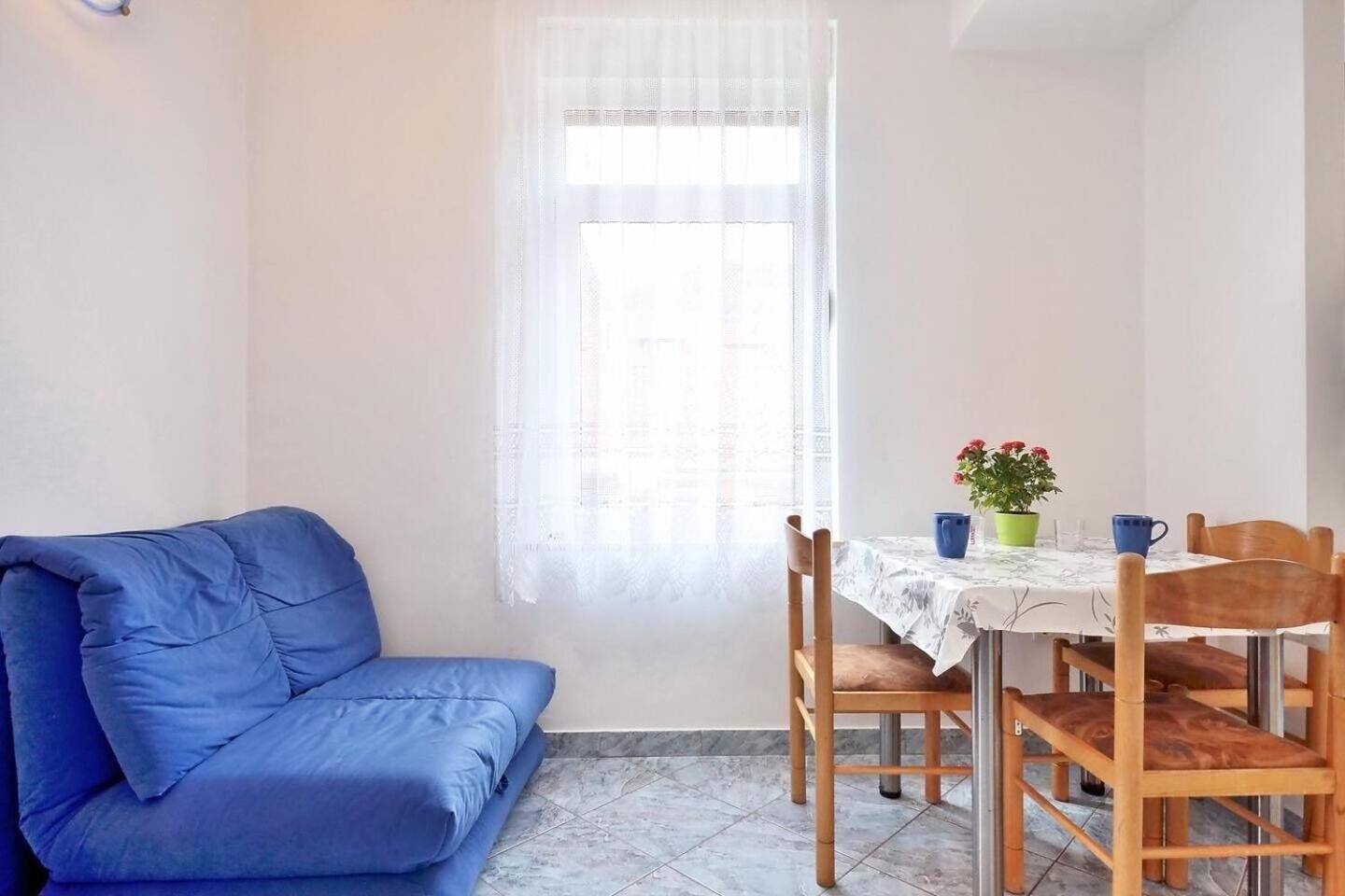 Apartment Toma โอมิช ภายนอก รูปภาพ